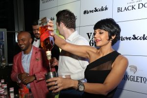 Mandira Bedi acing the bartending act with Diageo Brand Ambassador Nicho...
