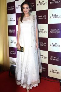 Evelyn Sharma in Minawala Jewellery - 2