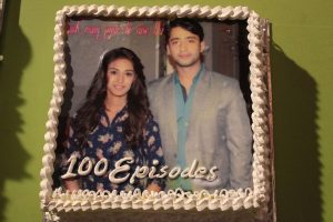 Kuch Rang Pyaar Ke Aise Bhi 100 Cake