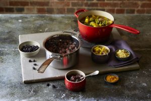 Le Creuset RS4965_Apple Chutney and Piccalilli Landscape