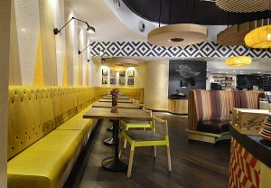 Nandoâ€™s launches its biggest outlet in Delhi NCR at DLF Mall of India, Noida