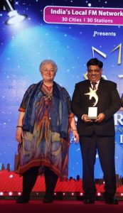 PR Bansal - CMD - Lords Hotels and Resorts receiving the award from Ms Nina Elizabeth Woodard