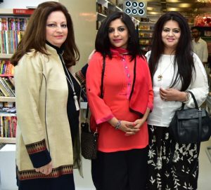 Theatre Personality Sita Raina - Politician and Anchor Shazia Ilmi with Nelofar Currimbhoy