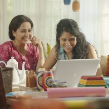 Fresh outlook on a mother-daughter relationship Snapshot - 7