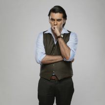 Dhruv Singh as Vinod in Sahib Biwi Aur Boss