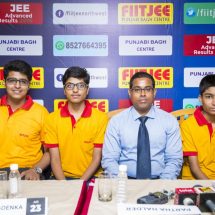 FIITJEE Punjabi Bagh branchs students clinch the Delhi State Topper and Haryana State 2nd Topper titles in JEE Advanced 2016