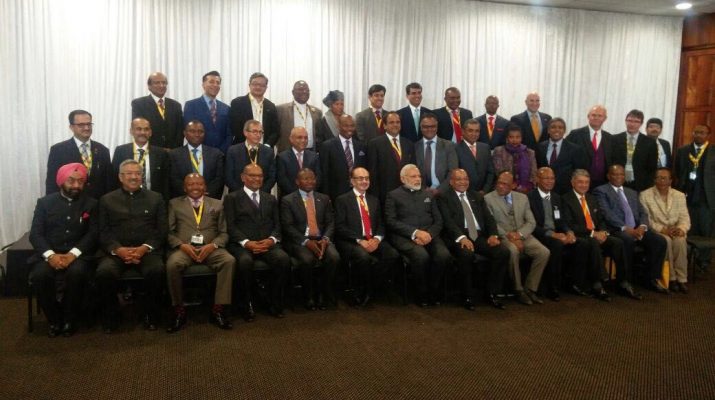 Prime-Minister-Narendra-Modis-delegation-with-hosts-in-Durban-South-Africa2