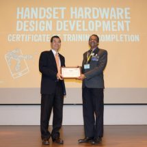 MediaTek Chairman Mr MK Tsai presenting certification of completion