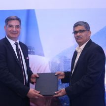 Dalip Sharma - MD - Delta India with Sanjay Achawal - Executvie Director - Ingram Micro at the MOU signing