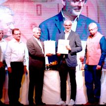 L-R - Prof ND Patil - CA Vilas Potdar - Pramod Gorhe - Dr PVS Shastri - Lyupo Lanzara - Rahul Mehta - Adrin Roberts