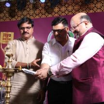 Candle Lighting with Pramod Dubey - Mayor Nagar Nigam - K K Nayak - managing Editor Dainik Bhaskar - Jiyo Dil Se Awards
