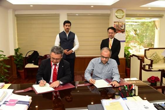 MoU signed between FTII and Canon to promote short courses in Film and Television 2