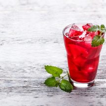 Typhoos Summer time recipes - Cold blackcurrant teawith mint