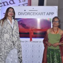 Vandana Shah announces the launch of DivorceKart 1