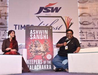 Ashwin Sanghi launched the trailer of the much awaited Keepers of the Kalachakra with Sonali Bendre at Times Literature Festival 2