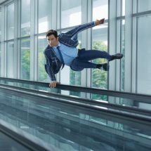 Van Heusen MOVE LABS THE AIRPORT OLLECTION Image 2