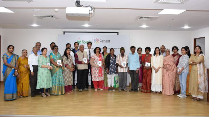 The team of doctors at Fortis Cancer Institute felicitating the care givers and the cancer survivors during the interactive session held on the account of World Cancer Day