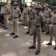 Fortis Hospital - Cunningham Road conducts training on the usage of PPEs and hygiene measures for police personnel 2