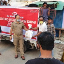 Muthoot Group free food distribution drive