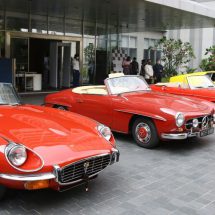 Cars at CitadinesOMRChennai Porch before Rally Flag Off