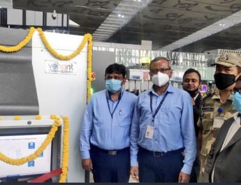 Kolkata Airport Director Shri Kaushik Bhattacharjee inaugurated dual view Xray scanners at Kolkata Airport